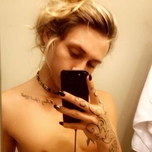 Meet your Posher, Nolan